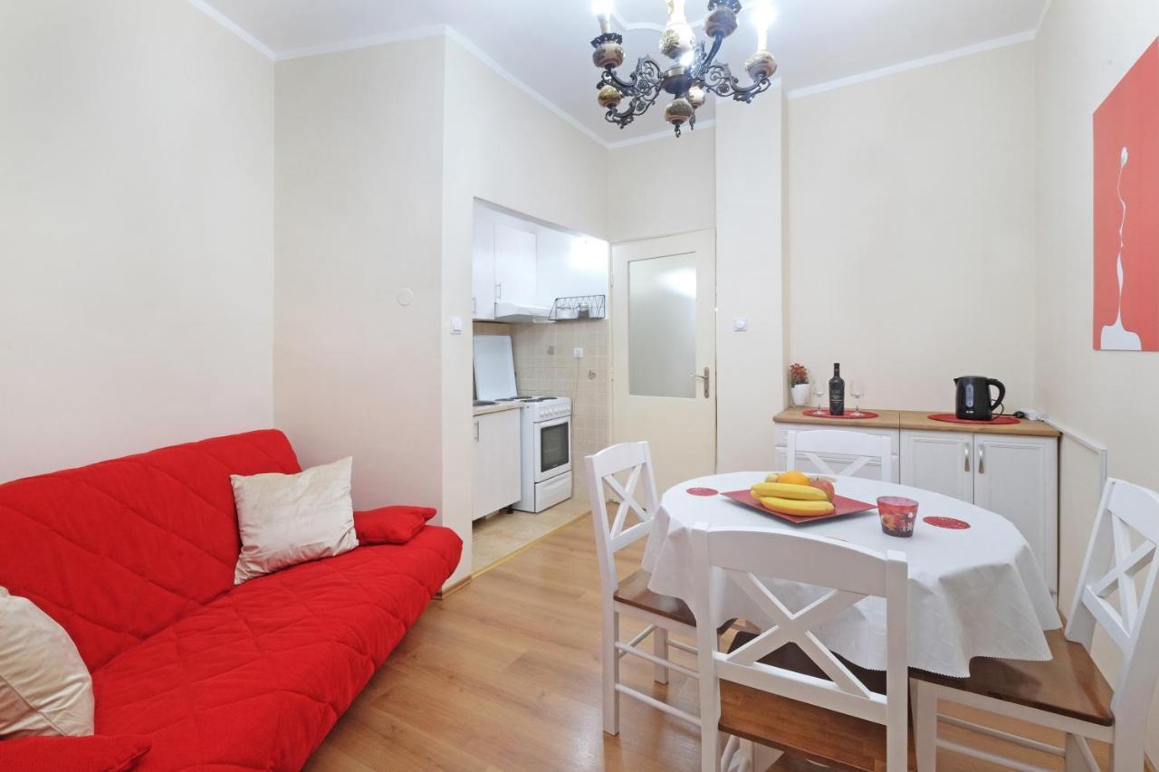 בלגרד Illusion Downtown Apartment מראה חיצוני תמונה